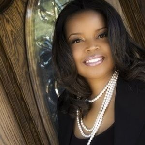 Meet your Posher, Aisha j.